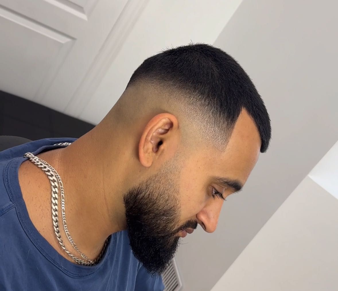 Ali Clips Haircut